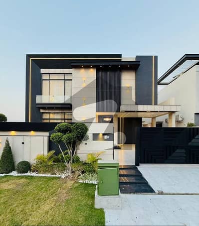 1 kANAL DOUBLE HIGHT LOBBY HOUSE AVAILABLE FOR SALE IN DHA PHASE 7