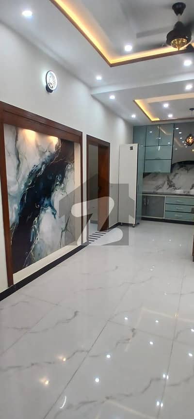 کورنگ ٹاؤن اسلام آباد میں 4 کمروں کا 6 مرلہ مکان 3.1 کروڑ میں برائے فروخت۔