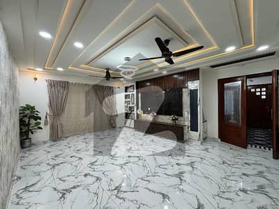 8 M Commercial plot For Sale