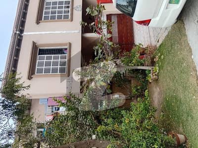 woods block double unit with gass available for rent woods block double unit with gass available for rent