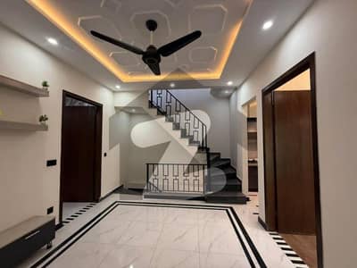 الحرم گارڈن ۔ بلاک بی الحرم گارڈن,لاہور میں 3 کمروں کا 3 مرلہ مکان 95.0 لاکھ میں برائے فروخت۔