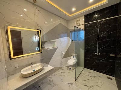 4 M Corner Plot For Sale