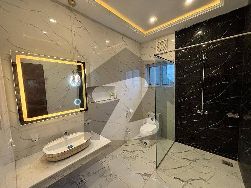 4 M Corner Plot For Sale 4 M Corner Plot For Sale