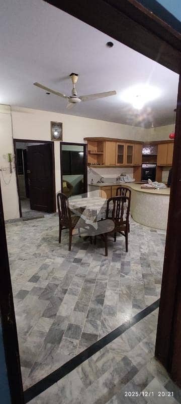 گلشنِ اقبال - بلاک 13 سی گلشنِ اقبال,گلشنِ اقبال ٹاؤن,کراچی میں 8 کمروں کا 10 مرلہ مکان 6.25 کروڑ میں برائے فروخت۔