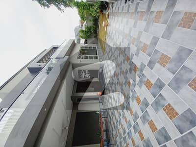 1 Kanal Slightly Use Like New Upper Portion Available For Rent Hot Location