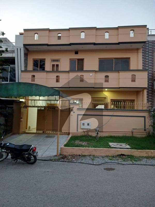 جی ۔ 13 اسلام آباد میں 5 کمروں کا 7 مرلہ مکان 5.0 کروڑ میں برائے فروخت۔ جی ۔ 13 اسلام آباد میں 5 کمروں کا 7 مرلہ مکان 5.0 کروڑ میں برائے فروخت۔