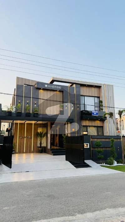 ڈی ایچ اے فیز 4 ڈیفنس (ڈی ایچ اے),لاہور میں 6 کمروں کا 1 کنال مکان 15.8 کروڑ میں برائے فروخت۔ ڈی ایچ اے فیز 4 ڈیفنس (ڈی ایچ اے),لاہور میں 6 کمروں کا 1 کنال مکان 15.8 کروڑ میں برائے فروخت۔