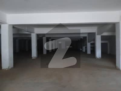 Ready To Buy A Warehouse 1000 Square Yards In Karachi