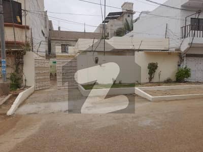 گلشنِ حدید - فیز 2 گلشنِ حدید,بِن قاسم ٹاؤن,کراچی میں 3 کمروں کا 10 مرلہ مکان 2.55 کروڑ میں برائے فروخت۔ گلشنِ حدید - فیز 2 گلشنِ حدید,بِن قاسم ٹاؤن,کراچی میں 3 کمروں کا 10 مرلہ مکان 2.55 کروڑ میں برائے فروخت۔