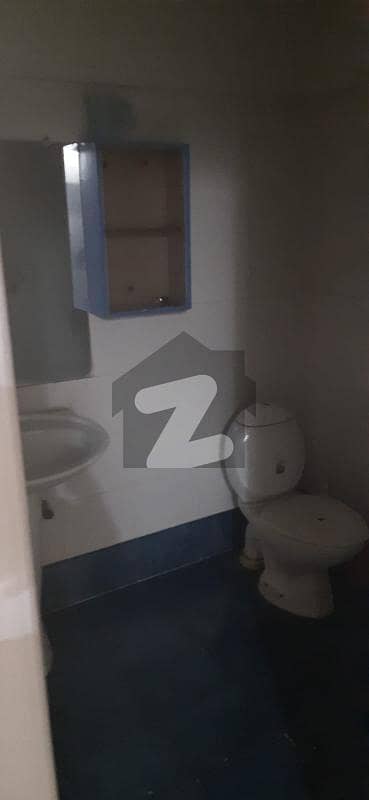 گلستانِ جوہر کراچی میں 3 کمروں کا 8 مرلہ فلیٹ 2.25 کروڑ میں برائے فروخت۔ گلستانِ جوہر کراچی میں 3 کمروں کا 8 مرلہ فلیٹ 2.25 کروڑ میں برائے فروخت۔