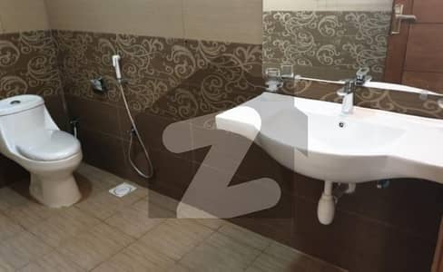 عسکری 5 - سیکٹر ایچ عسکری 5,ملیر کنٹونمنٹ,کینٹ,کراچی میں 5 کمروں کا 17 مرلہ مکان 2.2 لاکھ میں کرایہ پر دستیاب ہے۔ عسکری 5 - سیکٹر ایچ عسکری 5,ملیر کنٹونمنٹ,کینٹ,کراچی میں 5 کمروں کا 17 مرلہ مکان 2.2 لاکھ میں کرایہ پر دستیاب ہے۔