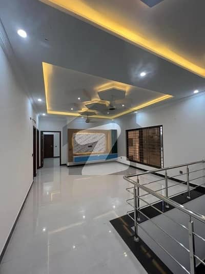 Ready to move 272sq yd 5Bedroom DDL Luxury Villa FOR SALE. Only 3km from Main Entrance of BTK. Near MIDWAY Commercial, Parks, Masjid and Gallery. Ready to move 272sq yd 5Bedroom DDL Luxury Villa FOR SALE. Only 3km from Main Entrance of BTK. Near MIDWAY Commercial, Parks, Masjid and Gallery.