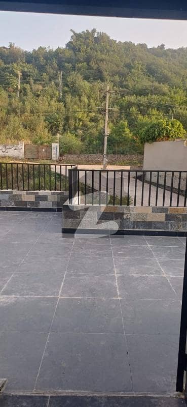 بنی گالہ اسلام آباد میں 5 کمروں کا 15 مرلہ مکان 3.75 کروڑ میں برائے فروخت۔