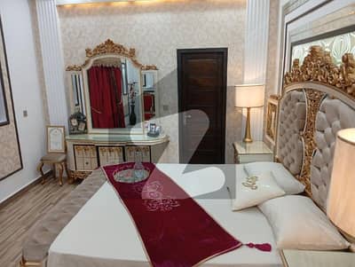 550 Square Feet Flat For Rent In Bahria Town - Talha Block Lahore In Only Rs. 55000