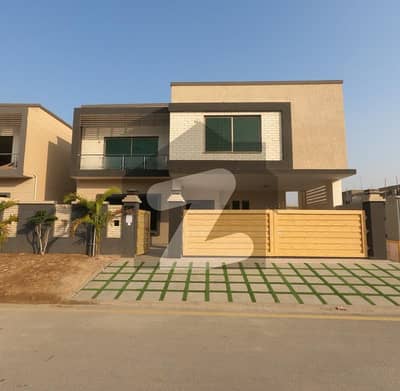 عسکری 6 ملیر کنٹونمنٹ,کینٹ,کراچی میں 5 کمروں کا 15 مرلہ مکان 6.55 کروڑ میں برائے فروخت۔