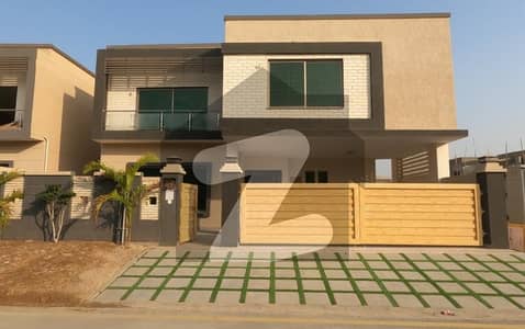 عسکری 6 ملیر کنٹونمنٹ,کینٹ,کراچی میں 5 کمروں کا 15 مرلہ مکان 6.7 کروڑ میں برائے فروخت۔