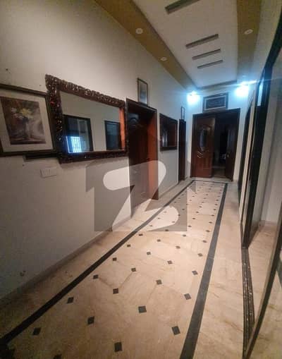 18 Marla Single Storey House For Sale In The Perfect Location Of Bankers Avenue - Block D