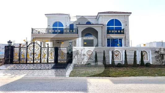 ڈی ایچ اے فیز 8 - بلاک وی فیز 8,ڈیفنس (ڈی ایچ اے),لاہور میں 6 کمروں کا 1 کنال مکان 17.0 کروڑ میں برائے فروخت۔ ڈی ایچ اے فیز 8 - بلاک وی فیز 8,ڈیفنس (ڈی ایچ اے),لاہور میں 6 کمروں کا 1 کنال مکان 17.0 کروڑ میں برائے فروخت۔