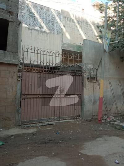 نارتھ کراچی ۔ سیکٹر 8 نارتھ کراچی,کراچی میں 4 کمروں کا 5 مرلہ مکان 1.45 کروڑ میں برائے فروخت۔