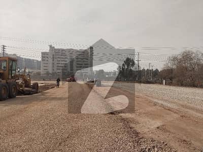 مارگلہ آرچرڈ اسلام آباد میں 10 مرلہ رہائشی پلاٹ 1.45 کروڑ میں برائے فروخت۔