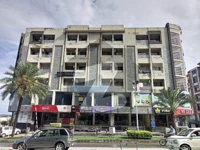 بحریہ ٹاؤن ۔ سوِک سینٹر بحریہ ٹاؤن فیز 4,بحریہ ٹاؤن راولپنڈی,راولپنڈی میں 17 مرلہ گودام 4.25 کروڑ میں برائے فروخت۔ بحریہ ٹاؤن ۔ سوِک سینٹر بحریہ ٹاؤن فیز 4,بحریہ ٹاؤن راولپنڈی,راولپنڈی میں 17 مرلہ گودام 4.25 کروڑ میں برائے فروخت۔