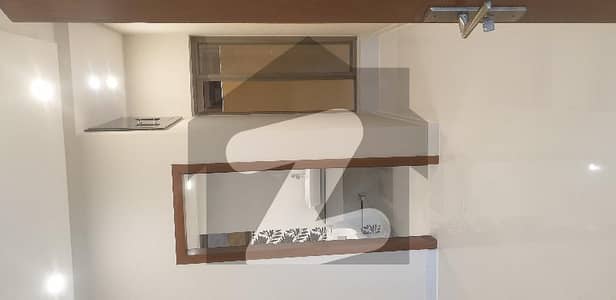 05 Marla Corner Flat For Sale