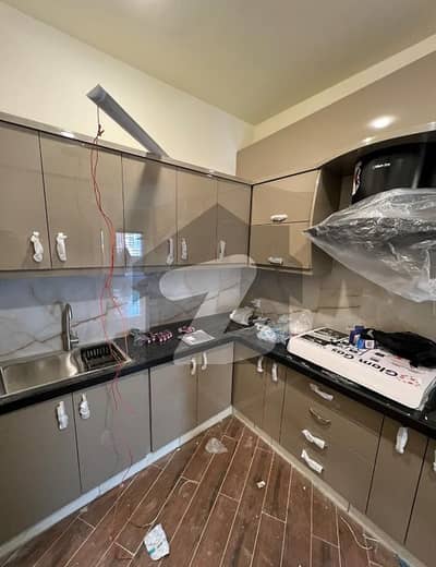 کلاچی کوآپریٹیو ہاؤسنگ سوسائٹی کراچی میں 3 کمروں کا 8 مرلہ فلیٹ 1.25 لاکھ میں کرایہ پر دستیاب ہے۔ کلاچی کوآپریٹیو ہاؤسنگ سوسائٹی کراچی میں 3 کمروں کا 8 مرلہ فلیٹ 1.25 لاکھ میں کرایہ پر دستیاب ہے۔