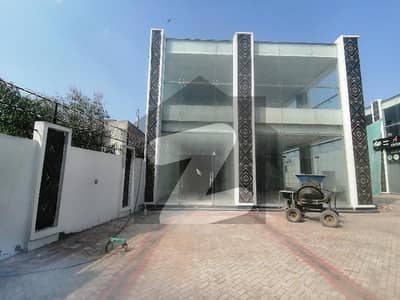 Prime Location 2 Marla Shop For rent In Northern Bypass