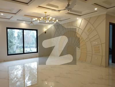 ایف ۔ 6 اسلام آباد میں 3 کمروں کا 1 کنال زیریں پورشن 5.5 لاکھ میں کرایہ پر دستیاب ہے۔