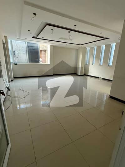 جی ۔ 8 مرکز جی ۔ 8,اسلام آباد میں 2 مرلہ دفتر 1.2 لاکھ میں کرایہ پر دستیاب ہے۔