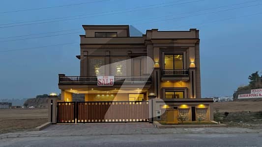 15.5 Marla Brand New Modern Designer House For Sale Bahria Town Phase 8 Block A-1 RWP 15.5 Marla Brand New Modern Designer House For Sale Bahria Town Phase 8 Block A-1 RWP