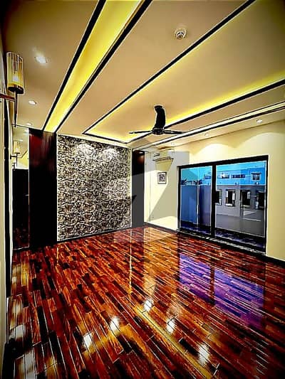 گلشنِ کنیز فاطمہ سکیم 33,کراچی میں 2 کمروں کا 5 مرلہ فلیٹ 1.15 کروڑ میں برائے فروخت۔ گلشنِ کنیز فاطمہ سکیم 33,کراچی میں 2 کمروں کا 5 مرلہ فلیٹ 1.15 کروڑ میں برائے فروخت۔