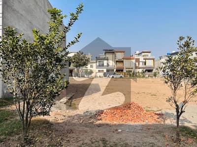 پارک ویو سٹی - ٹولپ اوورسیز پارک ویو سٹی,لاہور میں 10 مرلہ رہائشی پلاٹ 1.3 کروڑ میں برائے فروخت۔ پارک ویو سٹی - ٹولپ اوورسیز پارک ویو سٹی,لاہور میں 10 مرلہ رہائشی پلاٹ 1.3 کروڑ میں برائے فروخت۔