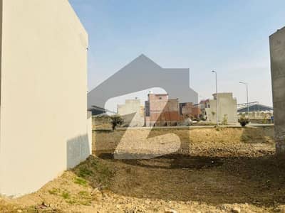 پارک ویو سٹی ۔ تولپ ایکسٹینشن بلاک پارک ویو سٹی,لاہور میں 10 مرلہ رہائشی پلاٹ 1.4 کروڑ میں برائے فروخت۔