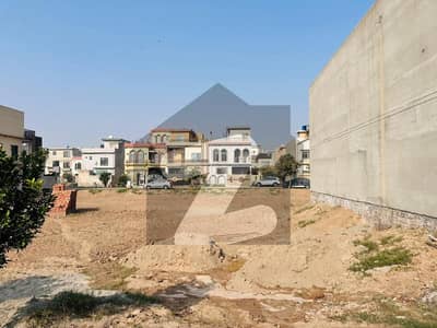 **Prime 10 Marla Plot For Sale In Park View City, Lahore** **Prime 10 Marla Plot For Sale In Park View City, Lahore**