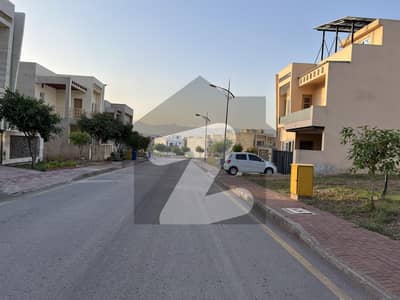 بحریہ انکلیو - سیکٹر ایل بحریہ انکلیو,بحریہ ٹاؤن,اسلام آباد میں 1 کنال رہائشی پلاٹ 3.2 کروڑ میں برائے فروخت۔ بحریہ انکلیو - سیکٹر ایل بحریہ انکلیو,بحریہ ٹاؤن,اسلام آباد میں 1 کنال رہائشی پلاٹ 3.2 کروڑ میں برائے فروخت۔