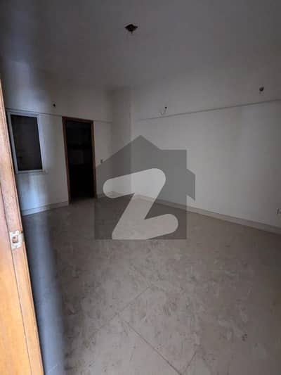 شہید ملت روڈ کراچی میں 3 کمروں کا 7 مرلہ فلیٹ 4.25 کروڑ میں برائے فروخت۔