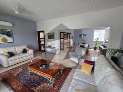 Elegant 4-Bedroom Unfurnished House For Rent In Prime F-8 Top Location, Walking Distance To Market & Park