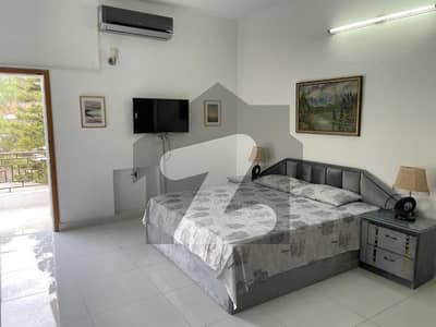 F-11 fully renovated 3 bed luxury new fully furnished upper portion separate gate