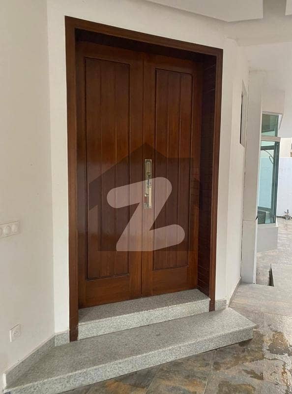 ایف ۔ 7 اسلام آباد میں 6 کمروں کا 1 کنال مکان 10.0 لاکھ میں کرایہ پر دستیاب ہے۔ ایف ۔ 7 اسلام آباد میں 6 کمروں کا 1 کنال مکان 10.0 لاکھ میں کرایہ پر دستیاب ہے۔