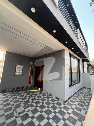 ڈی ایچ اے 9 ٹاؤن ڈیفنس (ڈی ایچ اے),لاہور میں 3 کمروں کا 5 مرلہ مکان 1.2 لاکھ میں کرایہ پر دستیاب ہے۔ ڈی ایچ اے 9 ٹاؤن ڈیفنس (ڈی ایچ اے),لاہور میں 3 کمروں کا 5 مرلہ مکان 1.2 لاکھ میں کرایہ پر دستیاب ہے۔