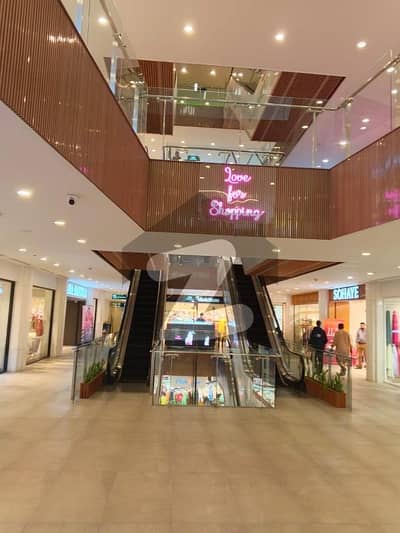 Project Amazon Outlet Mall Floor First Monthly Rent 1 Lac Project Amazon Outlet Mall Floor First Monthly Rent 1 Lac