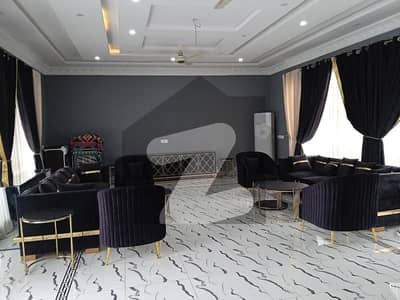 سرور روڈ کینٹ,لاہور میں 8 کمروں کا 3 کنال مکان 30.0 کروڑ میں برائے فروخت۔ سرور روڈ کینٹ,لاہور میں 8 کمروں کا 3 کنال مکان 30.0 کروڑ میں برائے فروخت۔