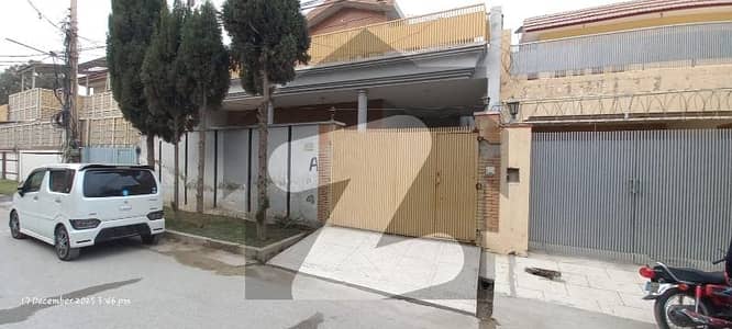 Prime Location 10 Marla House For sale In The Perfect Location Of Hayatabad Phase 4 Prime Location 10 Marla House For sale In The Perfect Location Of Hayatabad Phase 4