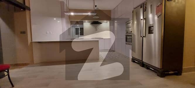 کلفٹن ۔ بلاک 2 کلفٹن,کراچی میں 3 کمروں کا 18 مرلہ پینٹ ہاؤس 1.85 لاکھ میں کرایہ پر دستیاب ہے۔