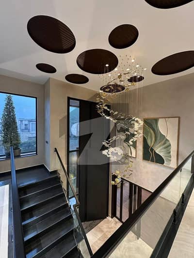 ڈی ایچ اے فیز 6 ڈیفنس (ڈی ایچ اے),لاہور میں 5 کمروں کا 1 کنال مکان 8.9 کروڑ میں برائے فروخت۔