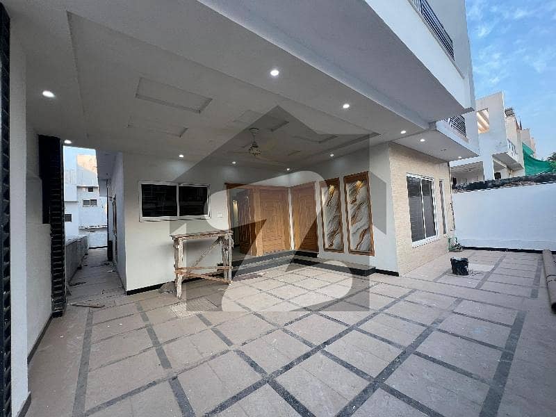 10 Marla House for sale Bahria Enclave 10 Marla House for sale Bahria Enclave