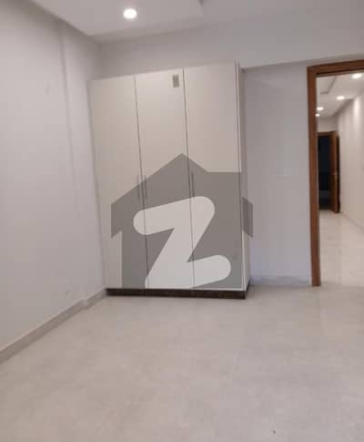 بحریہ انکلیو - سیکٹر ایچ بحریہ انکلیو,بحریہ ٹاؤن,اسلام آباد میں 3 کمروں کا 8 مرلہ فلیٹ 1.35 کروڑ میں برائے فروخت۔ بحریہ انکلیو - سیکٹر ایچ بحریہ انکلیو,بحریہ ٹاؤن,اسلام آباد میں 3 کمروں کا 8 مرلہ فلیٹ 1.35 کروڑ میں برائے فروخت۔