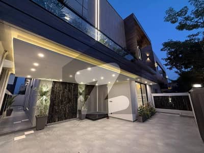 ڈی ایچ اے ڈیفینس فیز 2 ڈی ایچ اے ڈیفینس,اسلام آباد میں 5 کمروں کا 1 کنال مکان 6.0 لاکھ میں کرایہ پر دستیاب ہے۔