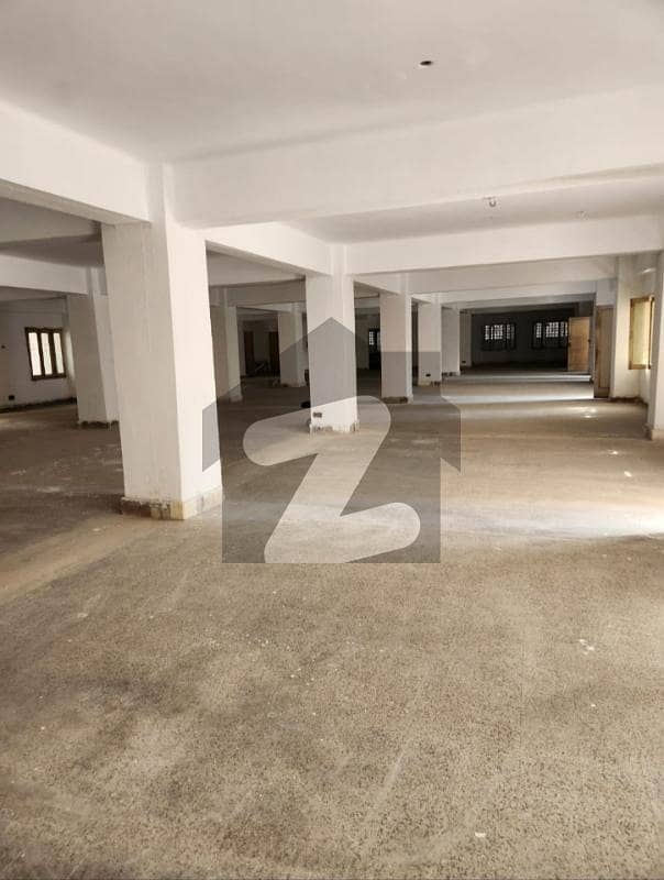 کلب روڈ کراچی میں 2 کنال دفتر 7.9 لاکھ میں کرایہ پر دستیاب ہے۔ کلب روڈ کراچی میں 2 کنال دفتر 7.9 لاکھ میں کرایہ پر دستیاب ہے۔